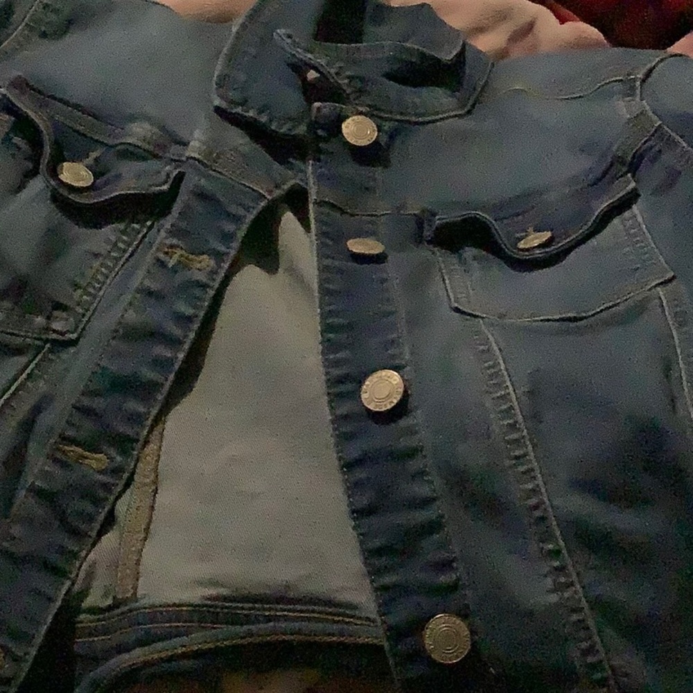 The brand is Wax Jean and this has been worn once or twice.